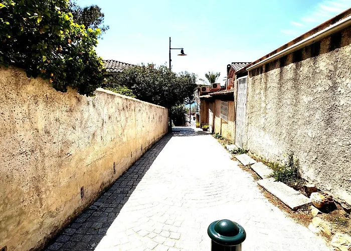 Le Rosalie Proche De La Апартаменты *